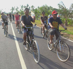 旅游服务 Bicycle Touring|Bicycle Touring|自行车游览|جولة دراجة