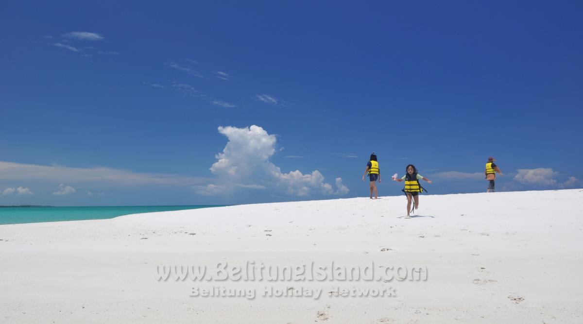 belitung destination Pulau Lutong