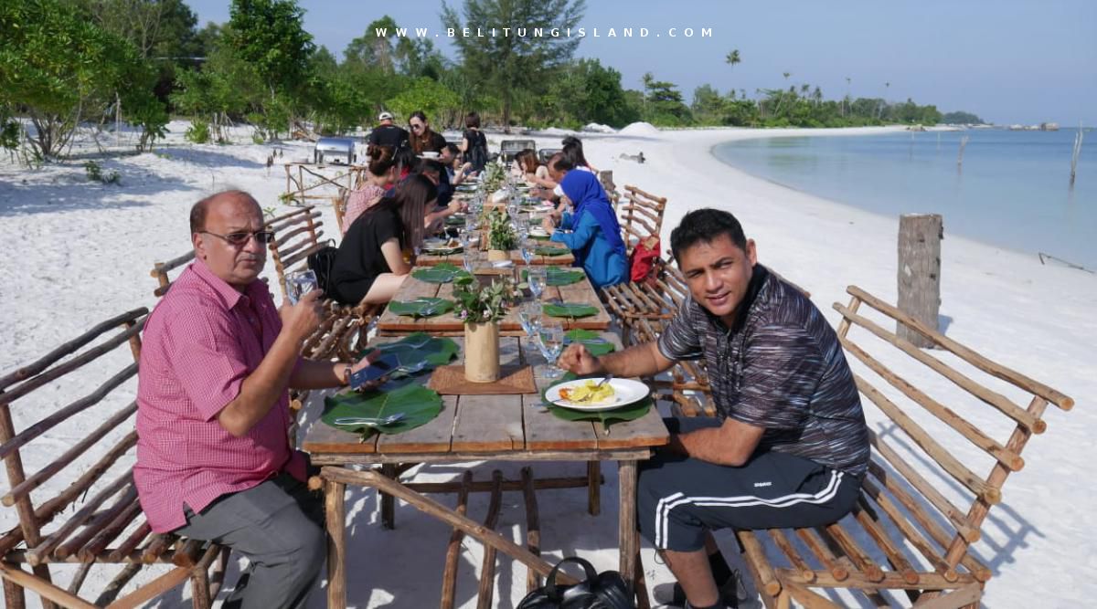 Belitung Image #P11691-12.jpg